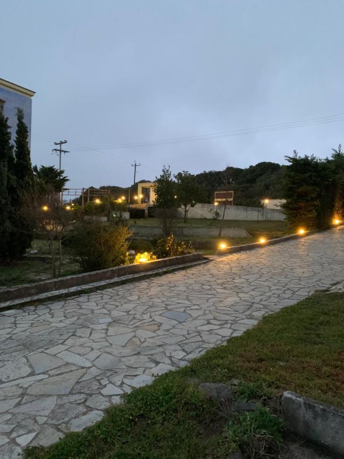 Guesthouse Kaliepia Ierissos Exteriör bild