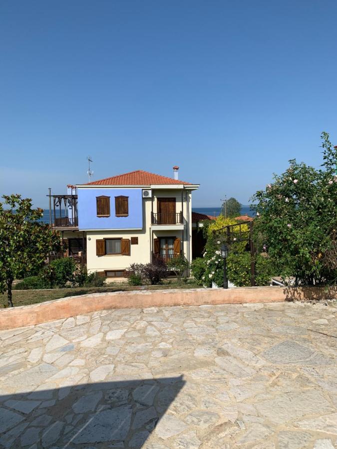Guesthouse Kaliepia Ierissos Exteriör bild