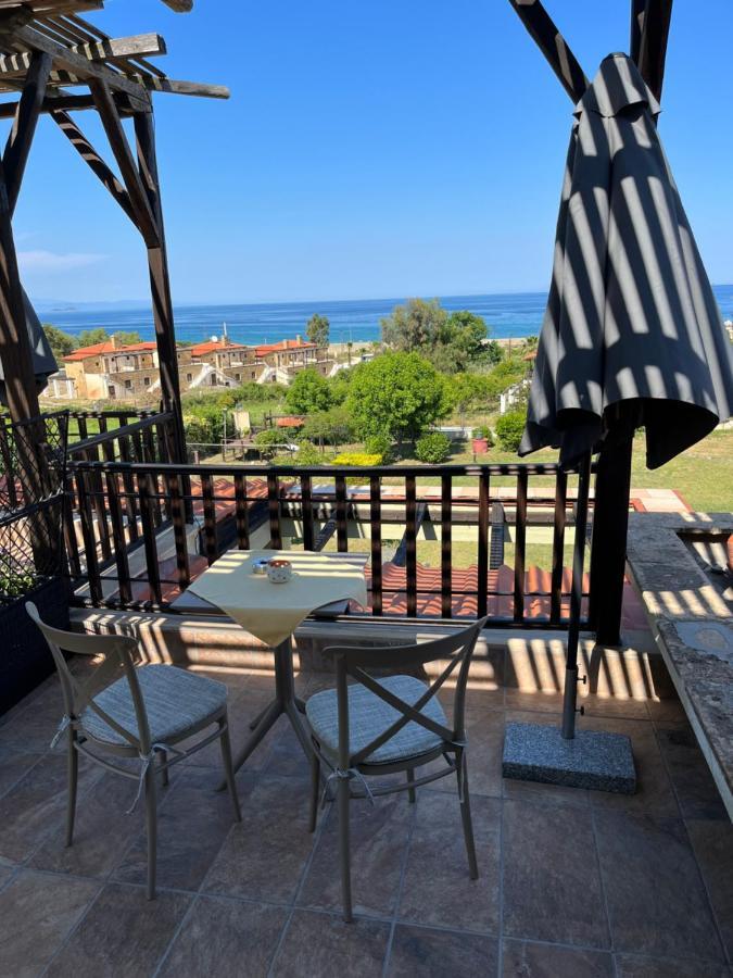 Guesthouse Kaliepia Ierissos Exteriör bild